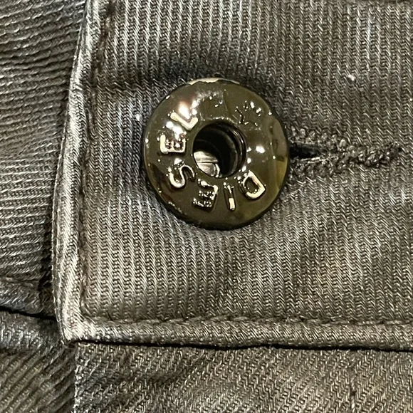 Diesel Fayza Relaxed Boyfriend Jeans Womens 25 Low Waist Ankle Cropped Barrel - Picture 7 of 10